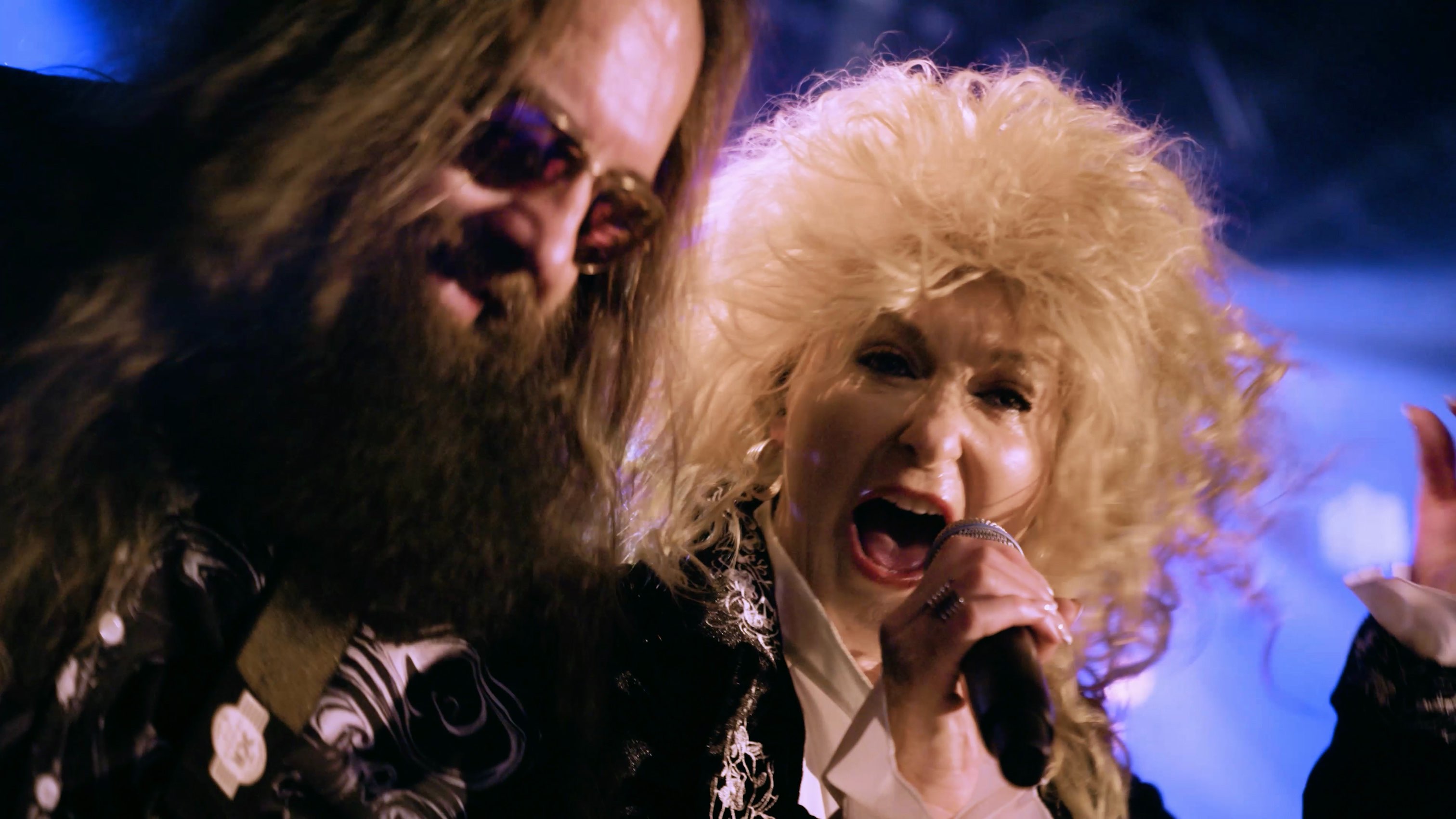 Total Eclipse Bonnie Tyler tribute show starring Julie Nevada - live photograph 3